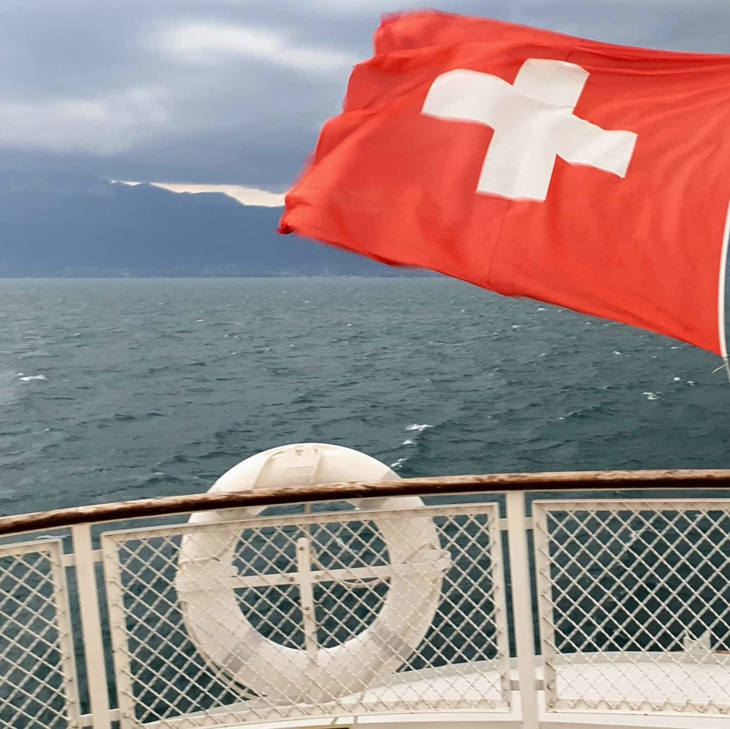 À la poupe du MONTREUX de la CGN