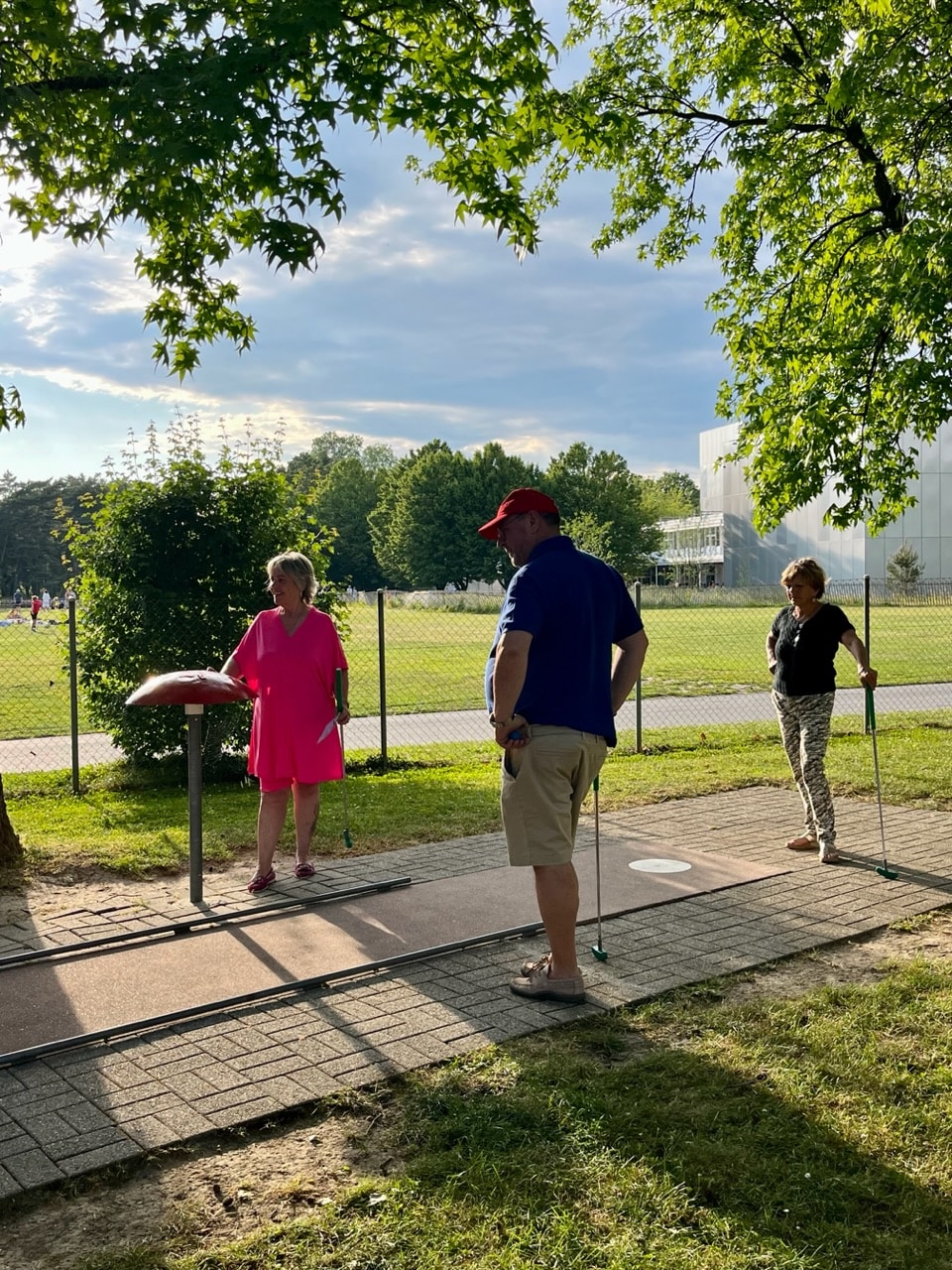SDIO, Mini-Golf 2023, Eric et ses dames
